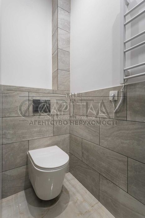 ГЕНЕРАТОР Оренда будинку Віта-Поштова