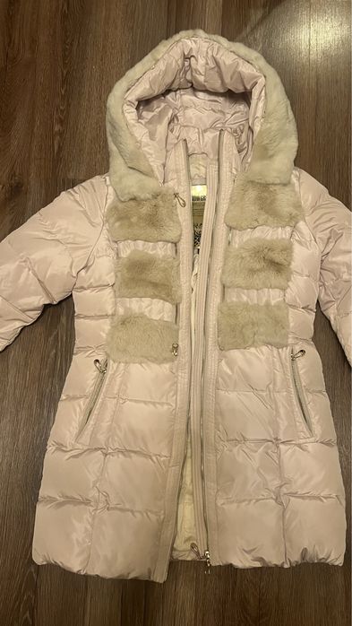 Пуховик жіночий