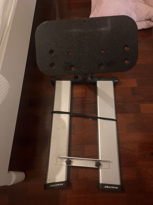 Thrustmaster T300 RS + suporte volante