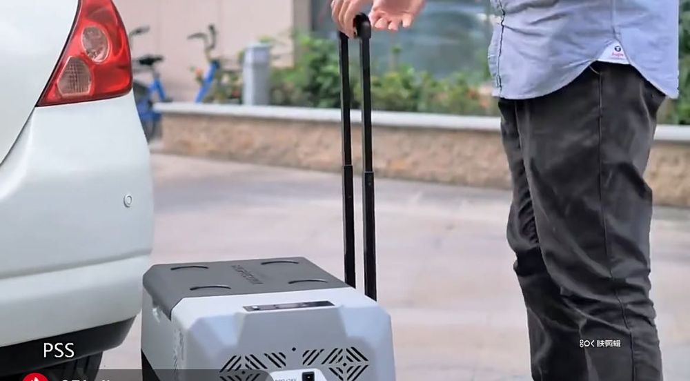 Arca refrigeradora 12/24v 220v nova 30 Litros