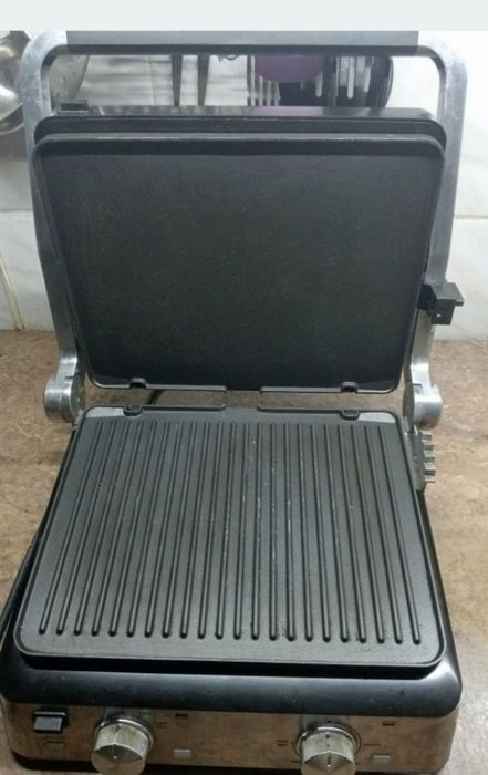 Гриль DeLonghi б/в