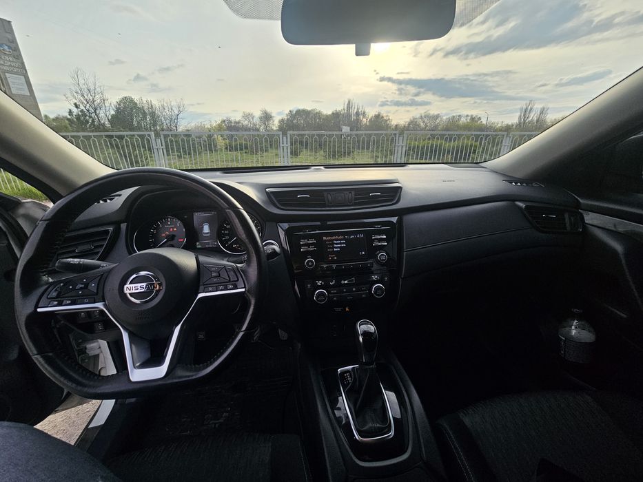 Продам Nissan rogue SV t32
