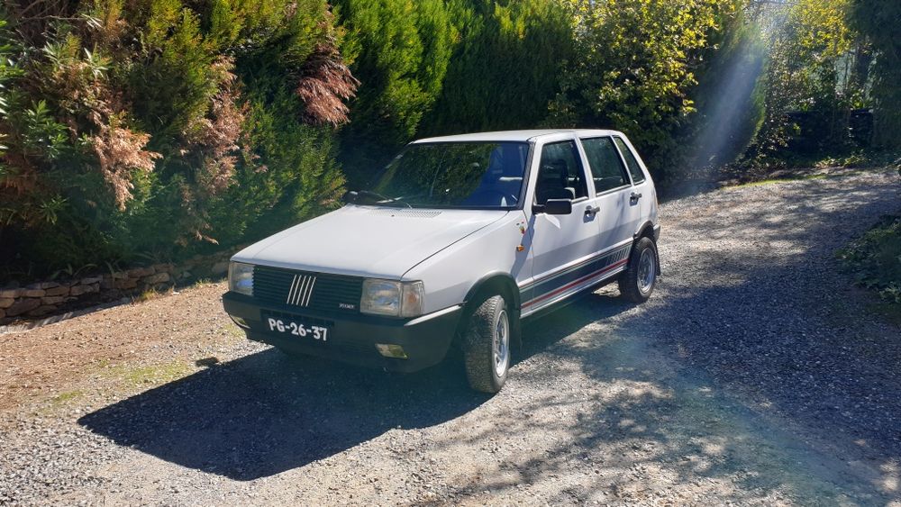 Fiat uno 60 sl em estado novo