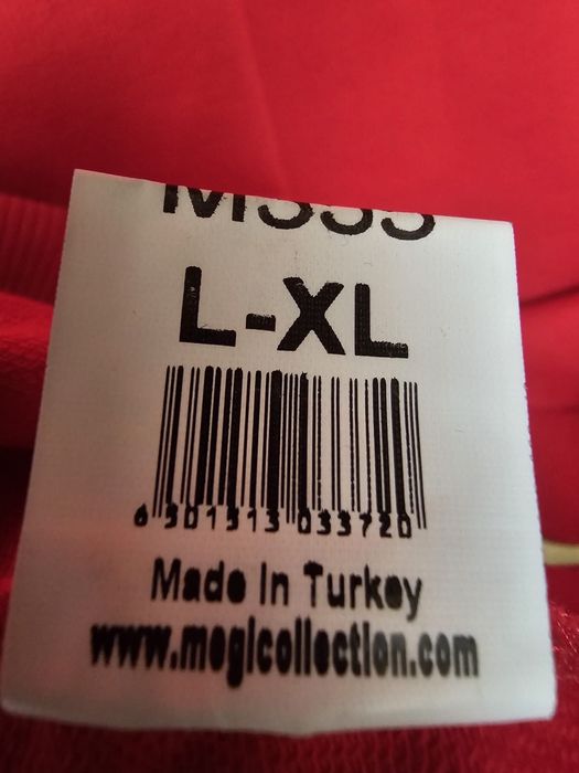 Czerwona Bluza megi