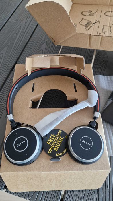 Jabra Evolve 65 Wireless Stereo On-Ear Headset Black Novo