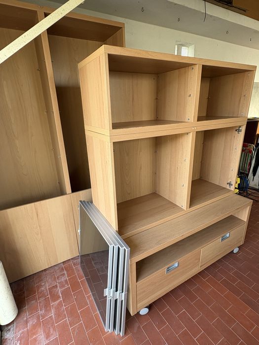 Movel Ikea besta 2 portas carvalho