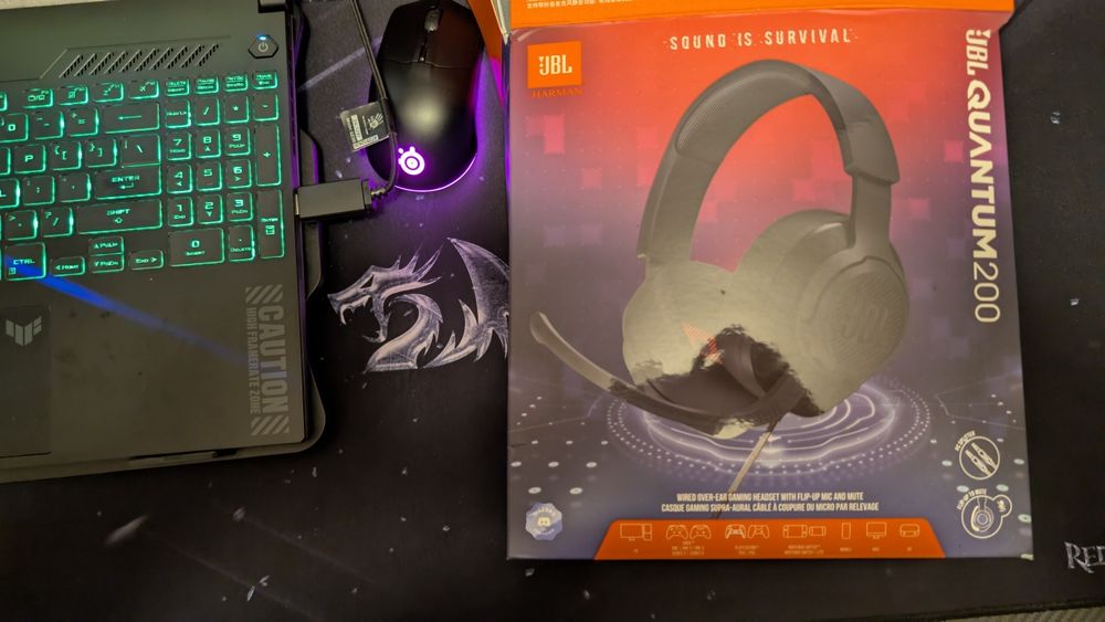 Sprzedam słuchawki jbl quantum 200