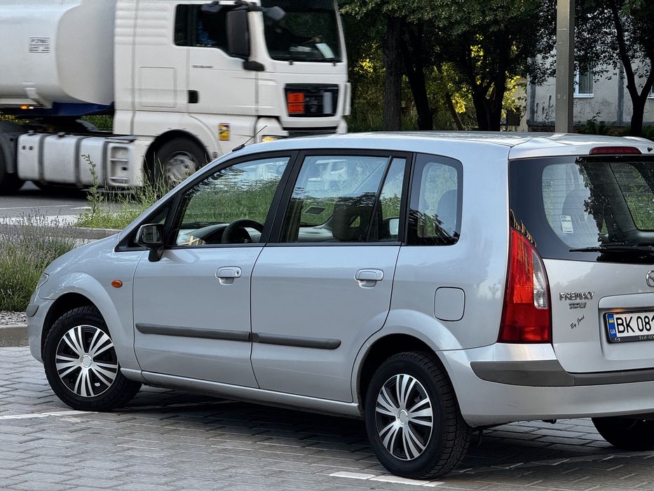 Продам Mazda Premacy