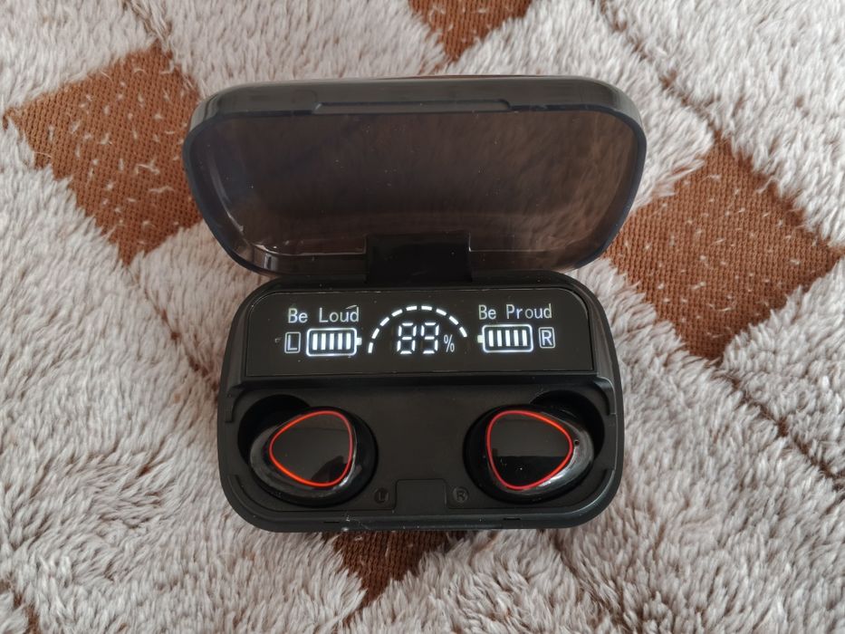 Продам наушники беспроводные