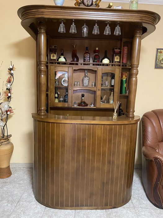 Bar Sala com Banco