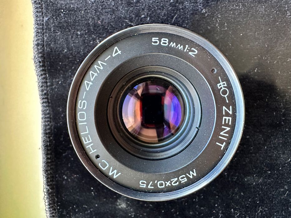 Об'єктив Геліос Helios-44M-4