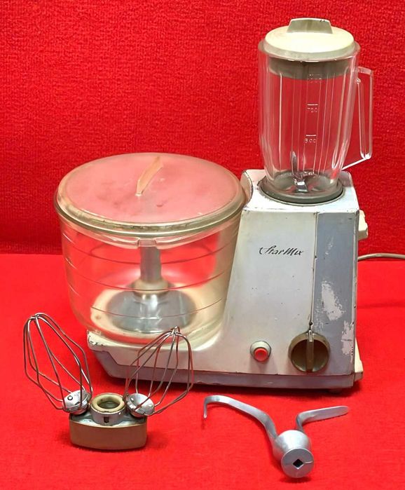 Liquidificador antigo, anos 60 - 230V a funcionar, completo,