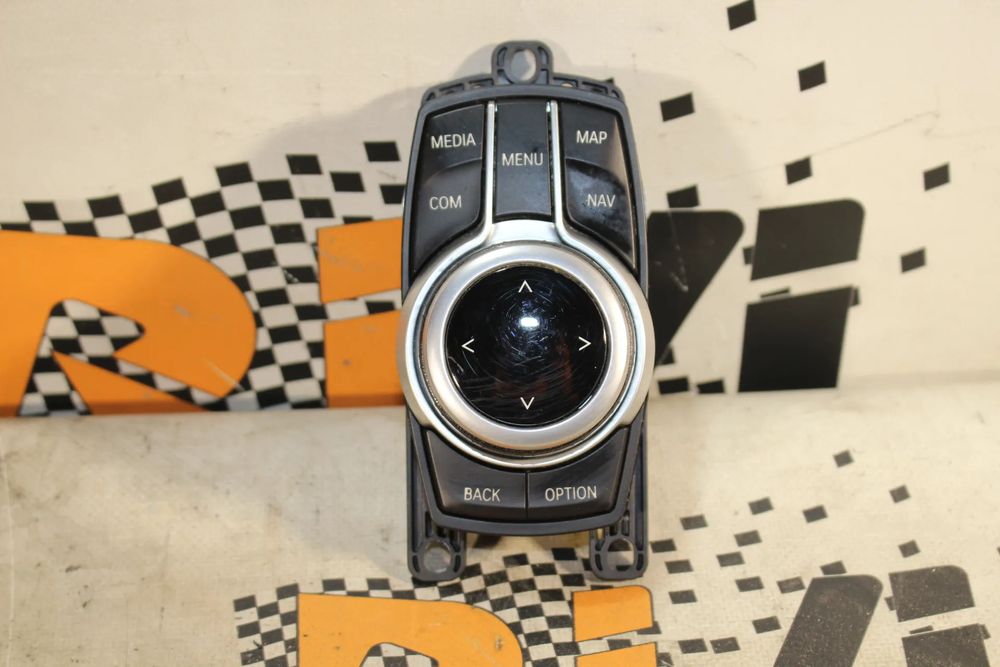 Comando / botão / interruptor multifunções BMW 3 (F30, F80)434975188997918720