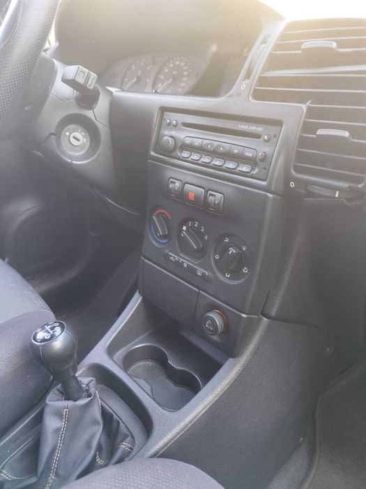 Opel Zafira A 2.2 DTi 125cv (2002) – 7 Lugares Espaçosa e Económica