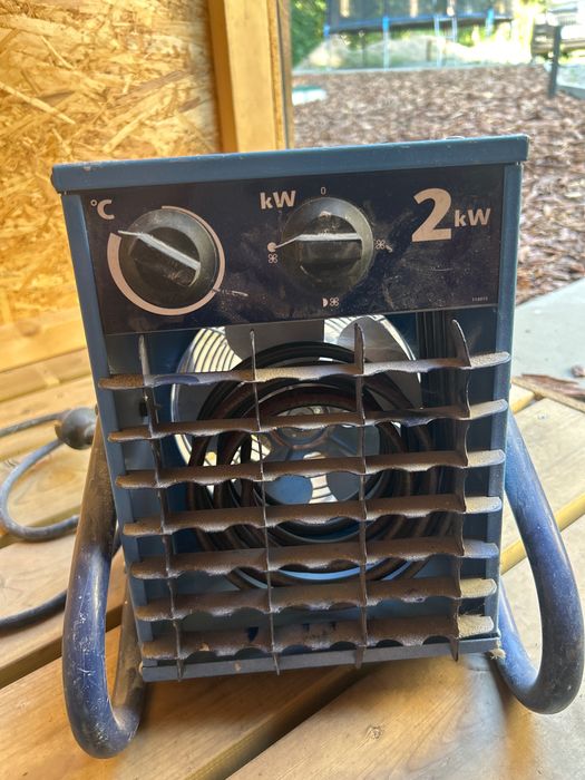 Wentylator / ogrzewacz budowlany