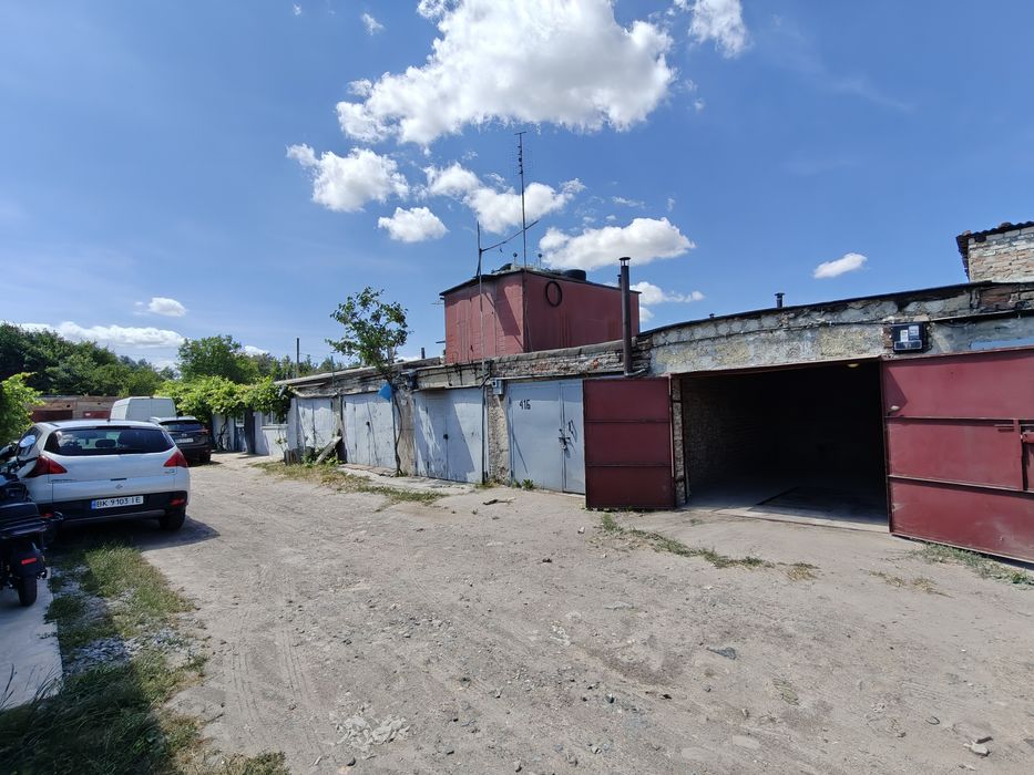 Здам в оренду сухий гараж кооператив Дворецький