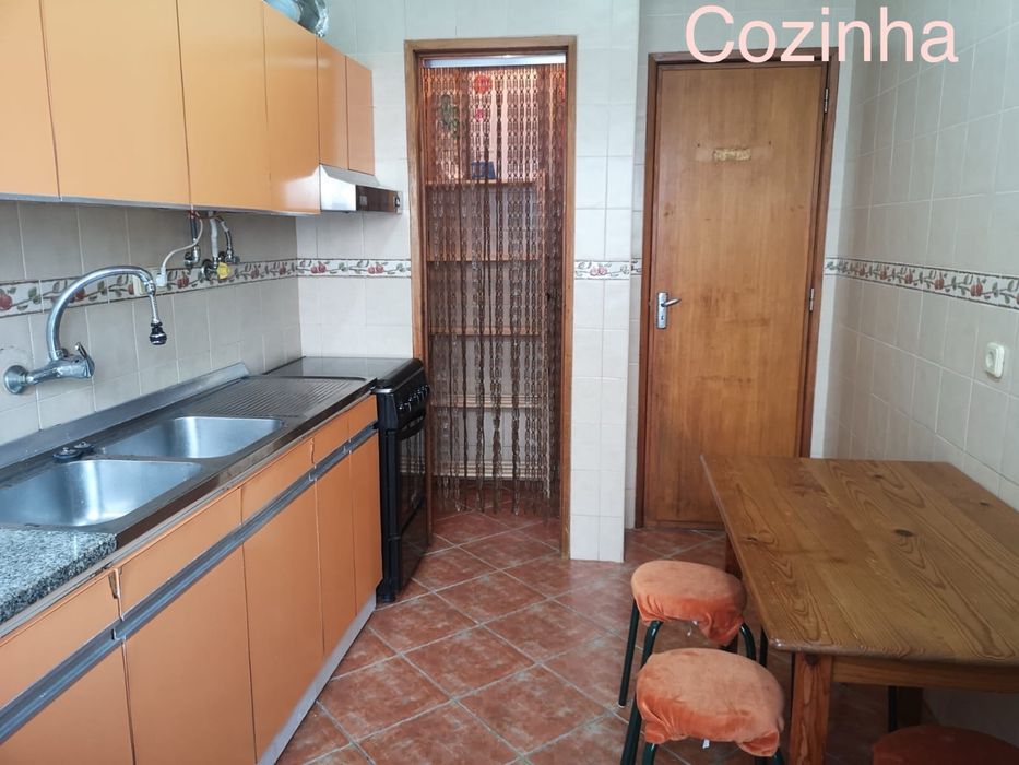 T2 Rinchoa: Renovado, Equipado e Mobilado