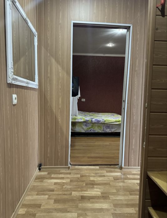 Квартира Центр ! подобово та почасово ! Звоніть на смс не відповідаю !