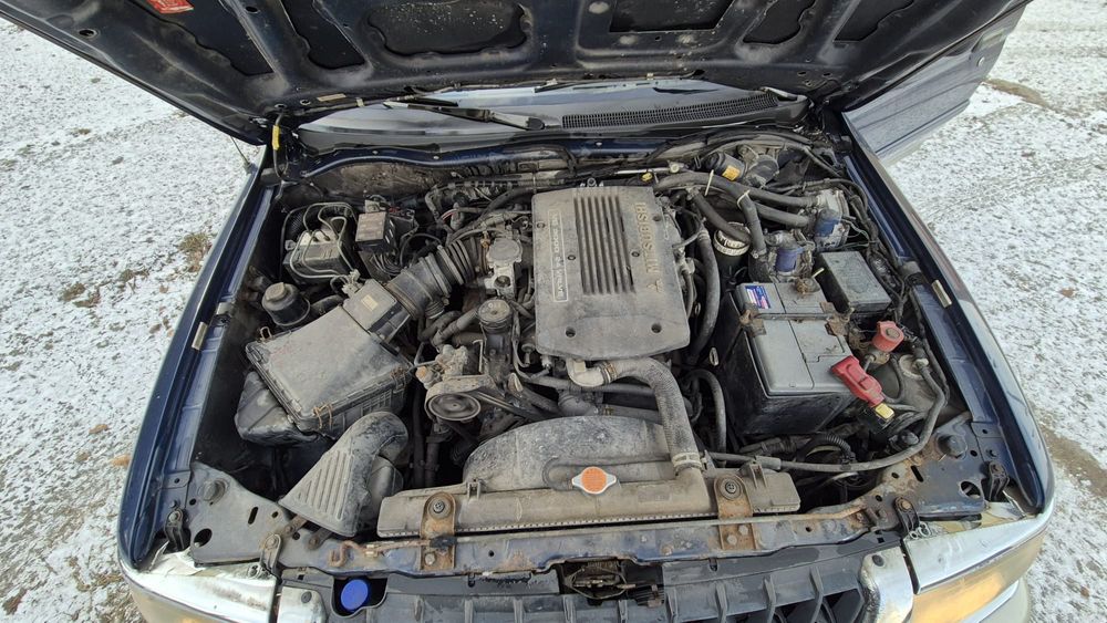 Mitsubishi pajero montero sport 3.0 v6 automat