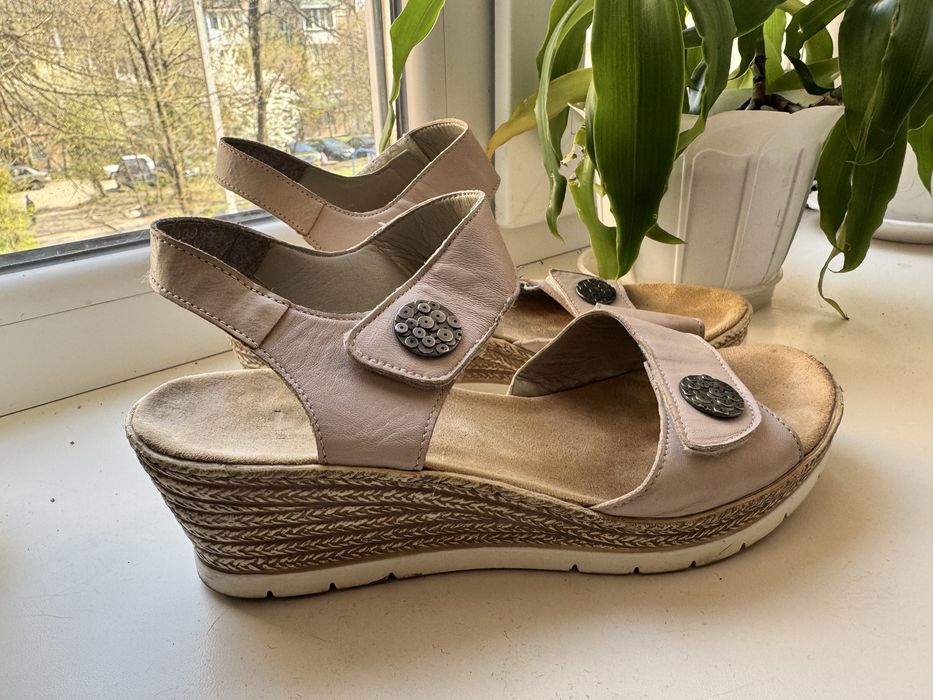 Босоножки rieker