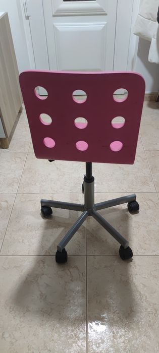 Cadeira IKEA Rosa
