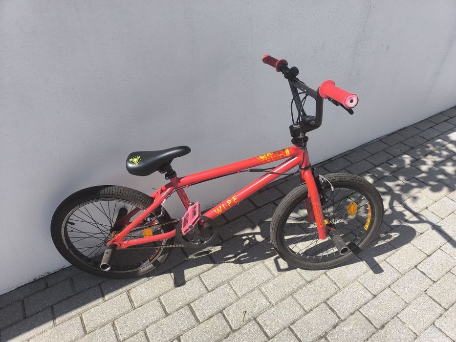 Bicicleta BMX como nova