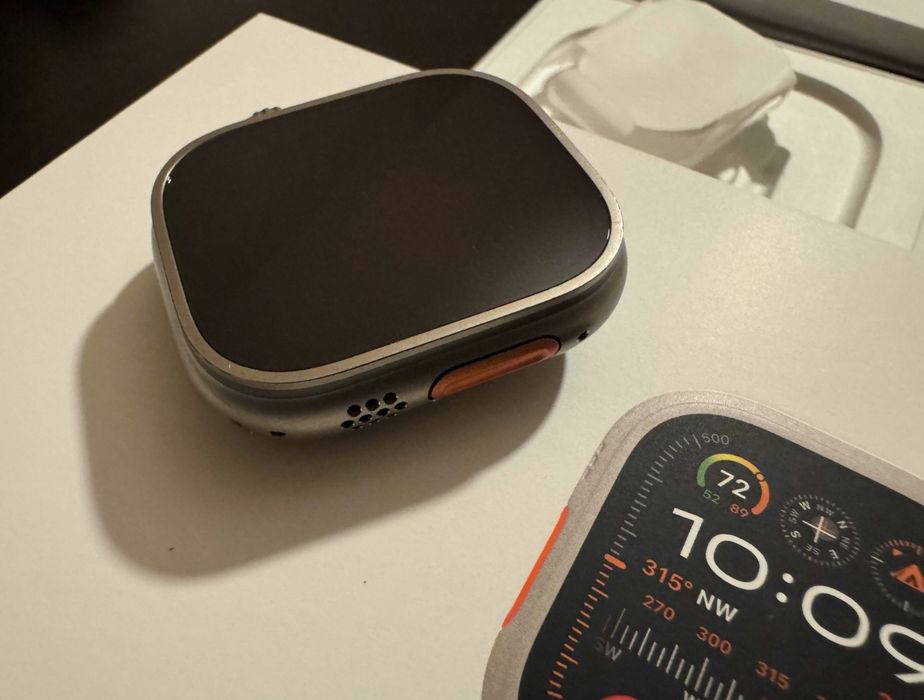 Apple Watch Ultra 2 - titanio GPS e Cel
Como Novo