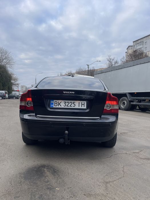 Вольво с40 гарна комплектація