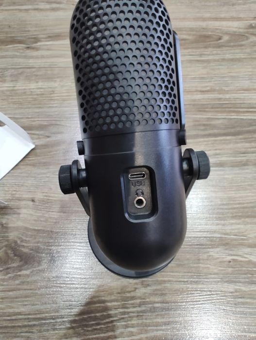 Mikrofon streamingowy