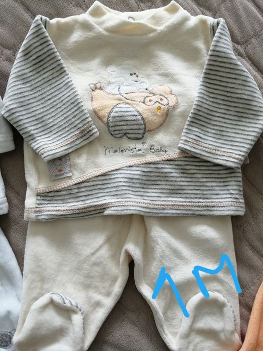 Roupa e Conjuntos Bebé- Ler descrição