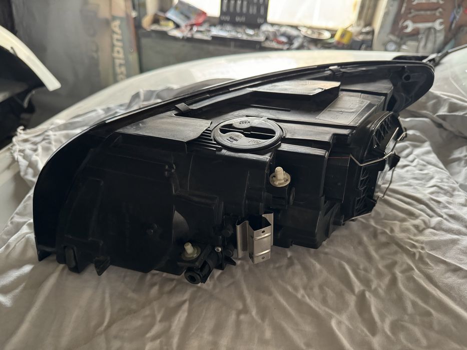 Lampa  volvo v50