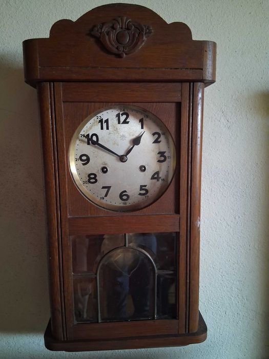 Relógio de marca Junghans