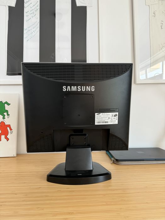 Monitor Samsung 48,3 cm