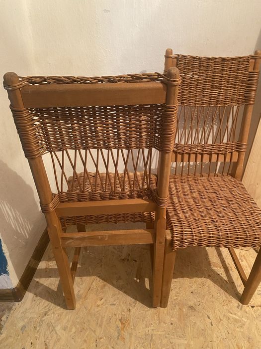 Стулья плетеные 2 шт.
