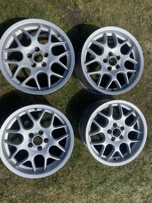 Felgi 5x110 et35 r16