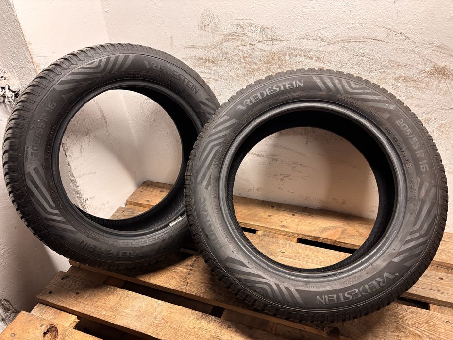 205/55/16 Vredestein 6,5 mm 2021r Para Komplet Opony wielosezonowe