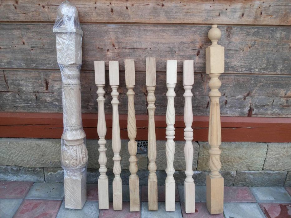 Балясини, перила, сходинки, підсходинки