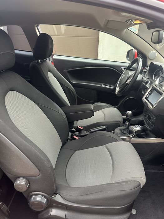 Alfa romeo mito 2011