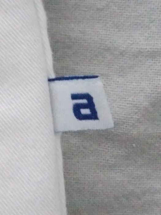 Białe spodnie damskie do pracy