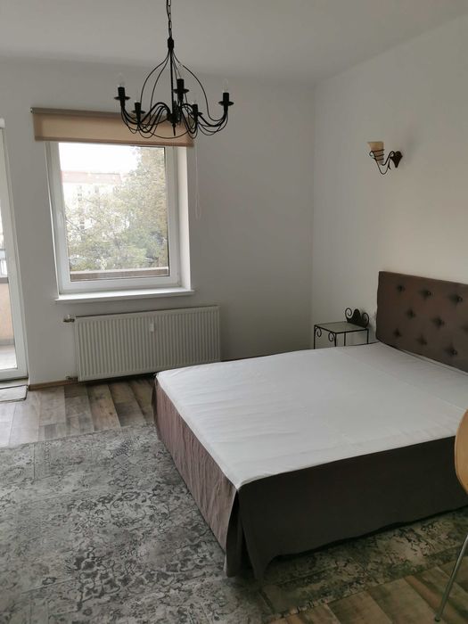 Pokój jednoosobowy ze słonecznym balkonem