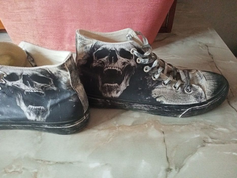 Креативні кеди для чоловіків