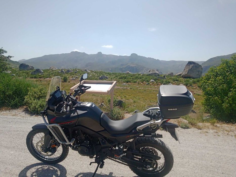 Honda transalp xl750 de 2024