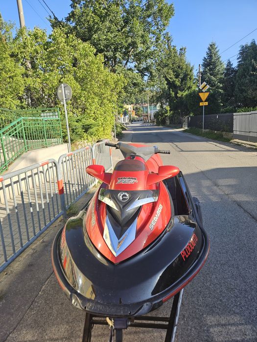 Skuter wodny Sea Doo RXT ( 3 osobowy ) 215 KM