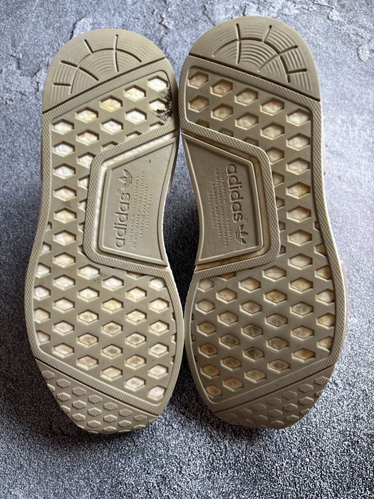 Кросівки Adidas NMD R1