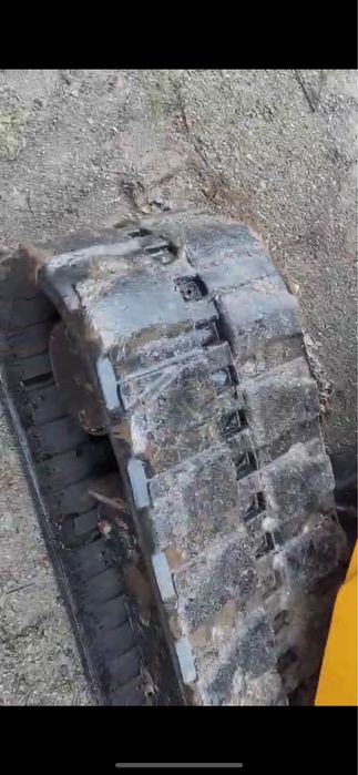 Продається JCB Z-48 Резинова гусениця.