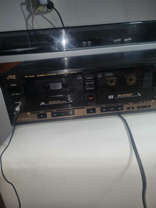 Magnetofon JVC TD,-W30