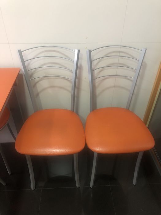 Mesa de cozinha extensível