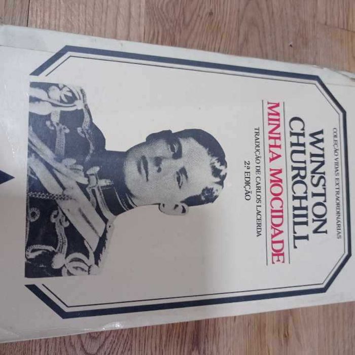vendo livro Winston Churchill minha mocidade