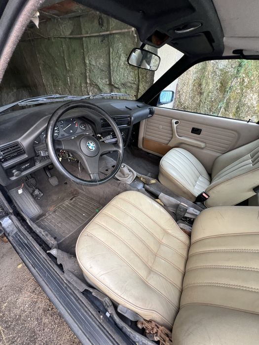 BMW E30 Coupé 320i