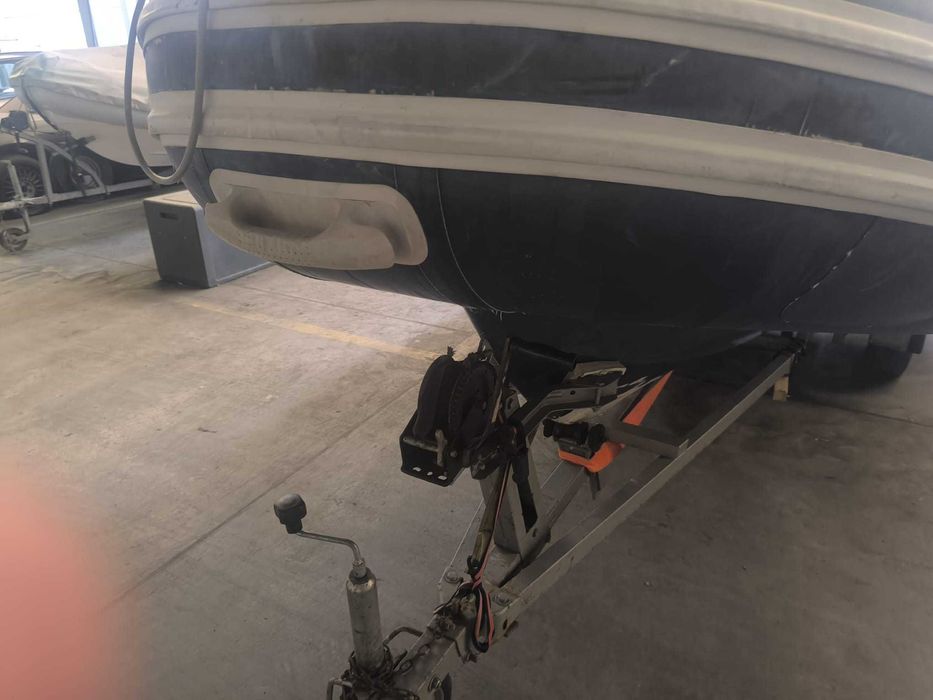 Atrelado matriculado para barco
